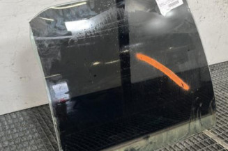 Vitre arriere droit PEUGEOT 306