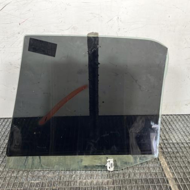 Vitre arriere droit PEUGEOT 306 Photo n°4