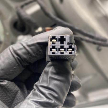 Leve vitre electrique arriere droit VOLKSWAGEN GOLF 4