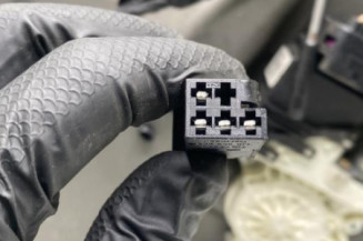 Leve vitre electrique arriere gauche VOLKSWAGEN GOLF 4