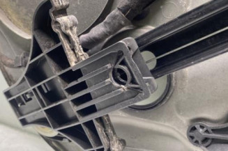 Leve vitre electrique arriere gauche VOLKSWAGEN GOLF 4