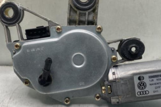 Moteur essuie glace arriere VOLKSWAGEN GOLF 4