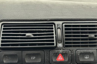 Moteur essuie glace arriere VOLKSWAGEN GOLF 4