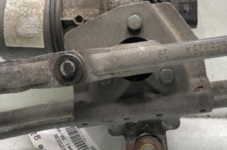 Moteur essuie glace avant VOLKSWAGEN GOLF 4