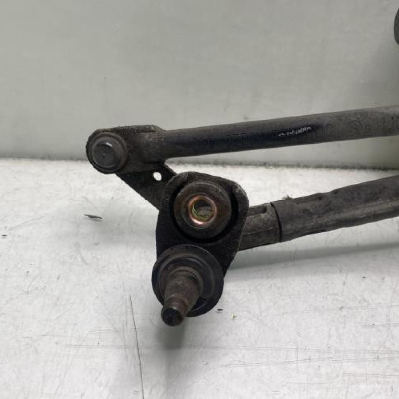 Moteur essuie glace avant VOLKSWAGEN GOLF 4 Photo n°4