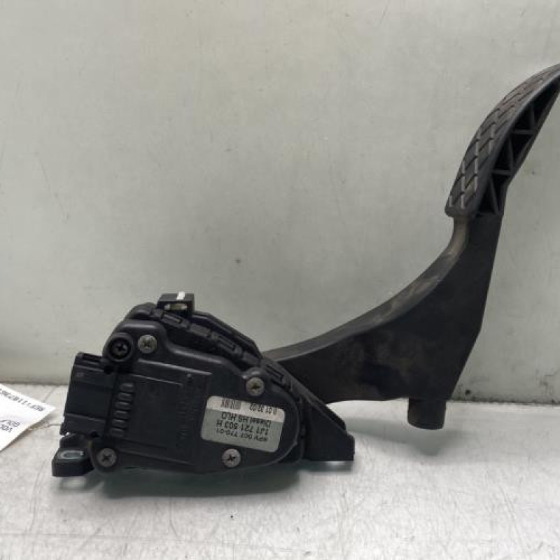 Pedale d'accelerateur VOLKSWAGEN GOLF 4 Photo n°1