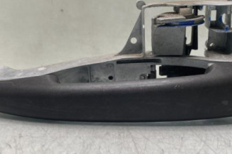 Poignee porte avant gauche PEUGEOT 208 1 Photo n°1