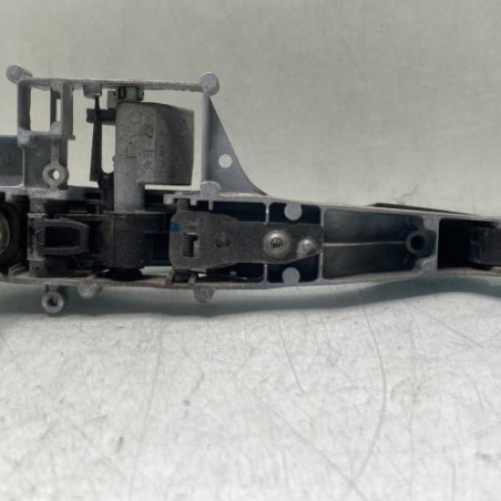 Poignee porte avant gauche PEUGEOT 208 1