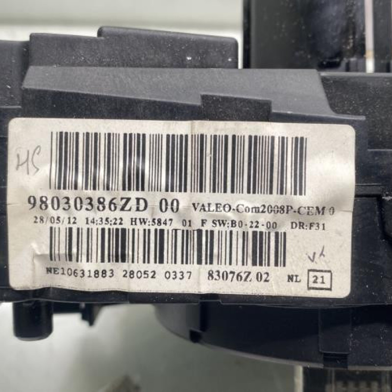 Com (Bloc Contacteur Tournant+Commodo Essuie Glace+Commodo Phare) PEUGEOT 208 1 Photo n°7