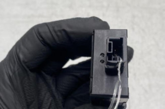 Commande de phare PEUGEOT 208 1