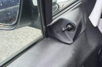 Commande regulateur vitesse PEUGEOT 208 1