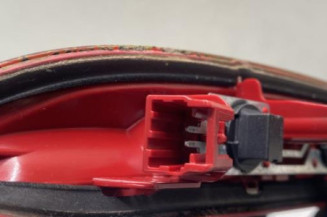 Feu arriere stop central PEUGEOT 208 1