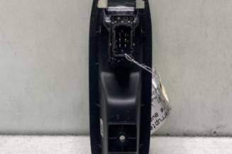 Interrupteur de leve vitre avant droit PEUGEOT 208 1