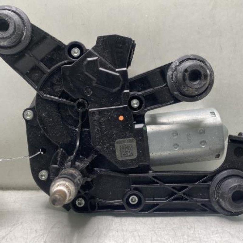 Moteur essuie glace arriere PEUGEOT 208 1 Photo n°1