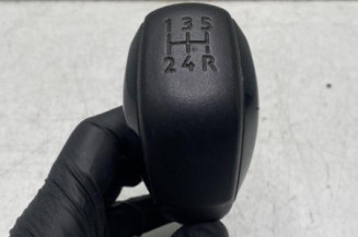 Pommeau de vitesses PEUGEOT 208 1 Photo n°1