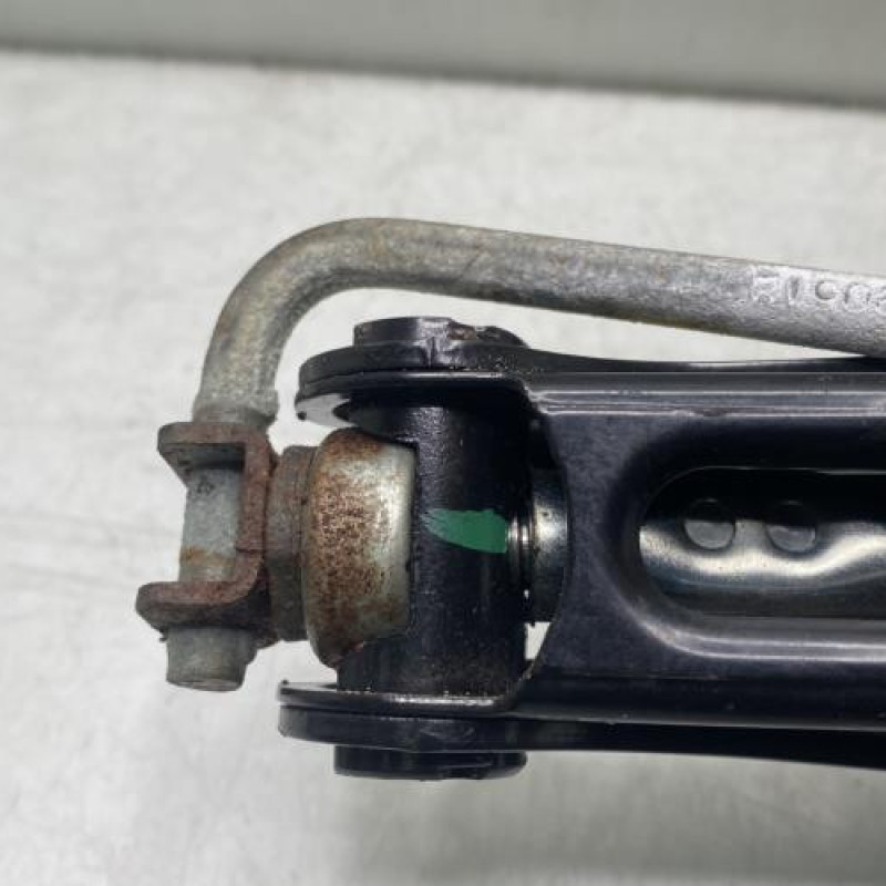 Cric PEUGEOT 208 1 Photo n°3