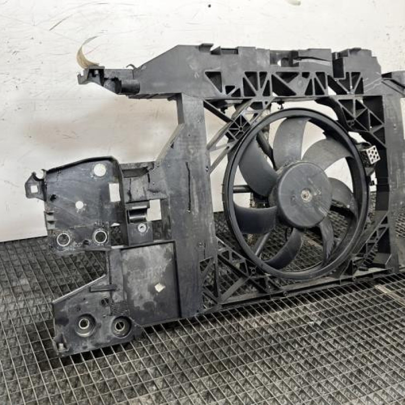 Face avant RENAULT SCENIC 3 Photo n°2