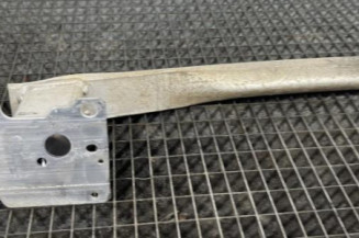 Renfort pare choc arriere (traverse) RENAULT SCENIC 3