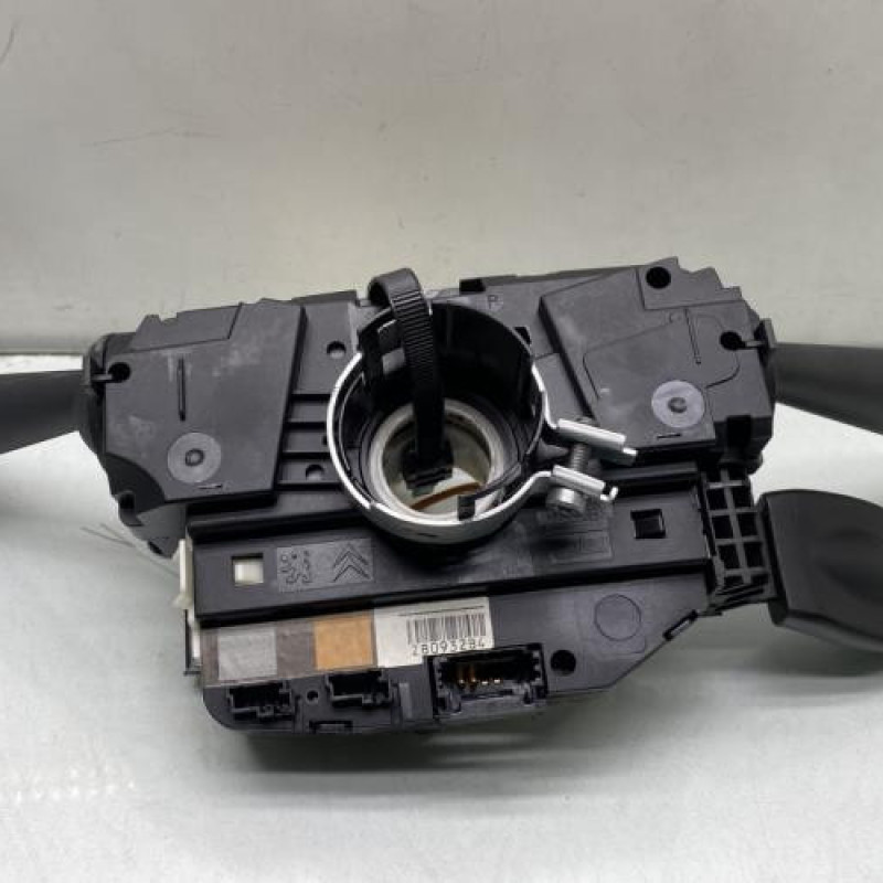 Com (Bloc Contacteur Tournant+Commodo Essuie Glace+Commodo Phare) PEUGEOT 208 1 Photo n°6