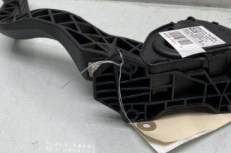 Pedale d'accelerateur PEUGEOT 208 1