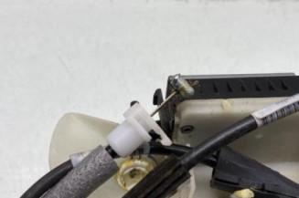 Serrure avant gauche PEUGEOT 208 1