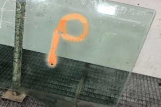 Vitre avant gauche CITROEN C2