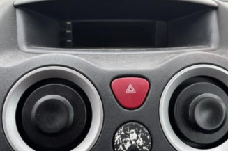 Vitre avant gauche CITROEN C2