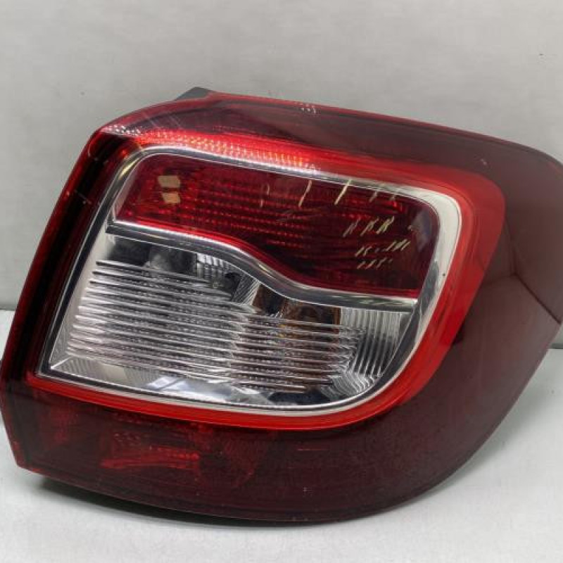 Feu arriere principal droit (feux) DACIA SANDERO 2 Photo n°1