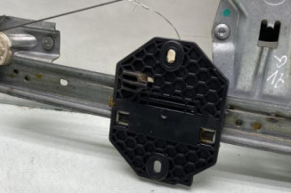 Leve vitre electrique avant gauche DACIA SANDERO 2