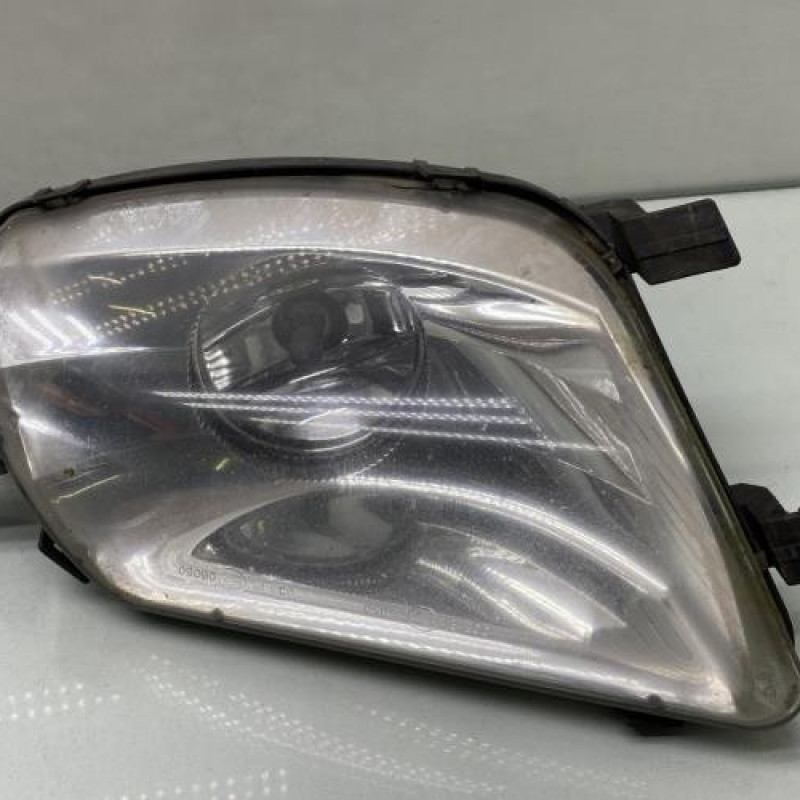 Anti brouillard gauche (feux) PEUGEOT 308 1 Photo n°1