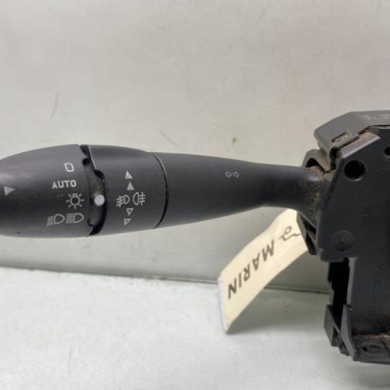 Com (Bloc Contacteur Tournant+Commodo Essuie Glace+Commodo Phare) PEUGEOT 308 1 Photo n°2