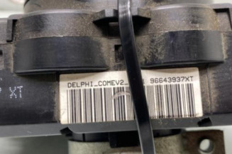 Com (Bloc Contacteur Tournant+Commodo Essuie Glace+Commodo Phare) PEUGEOT 308 1