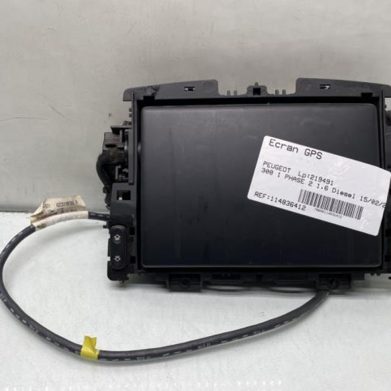 Ecran GPS PEUGEOT 308 1 Photo n°2