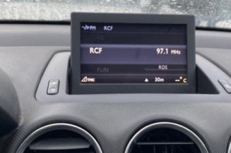 Poignee interieur avant droit PEUGEOT 308 1