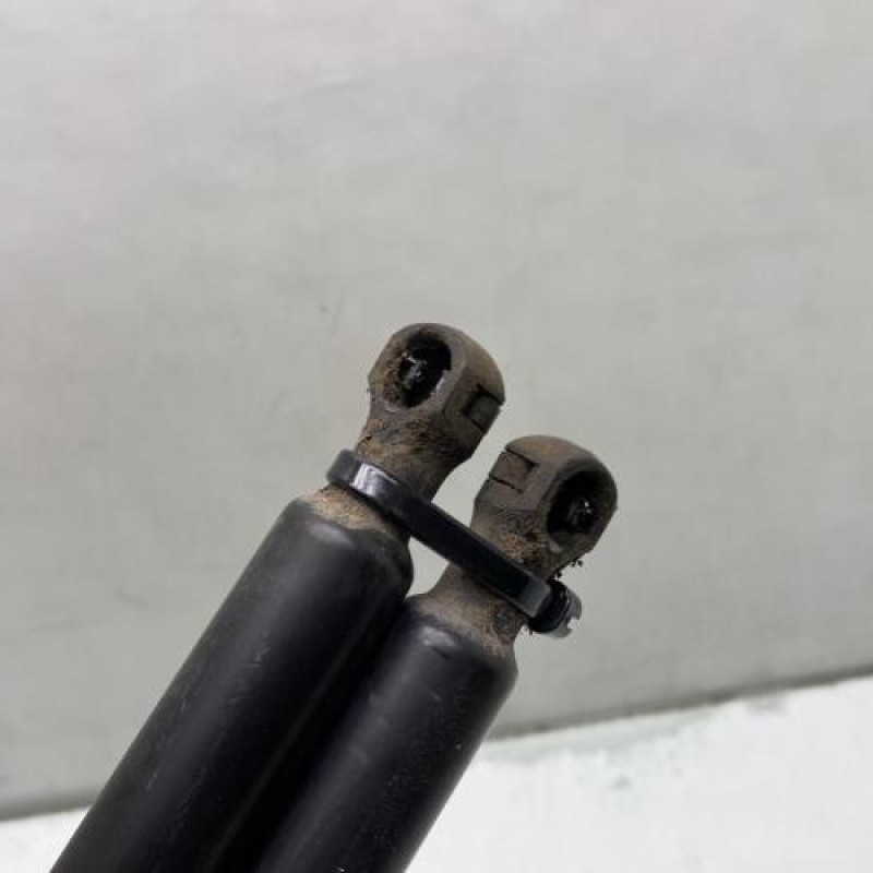 Verin de coffre PEUGEOT 308 1 Photo n°3