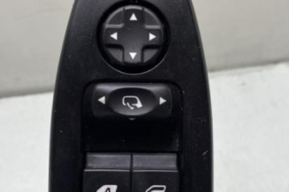 Interrupteur de leve vitre avant gauche PEUGEOT 208 1