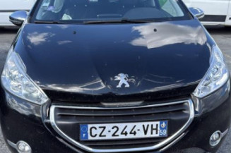 Interrupteur de leve vitre avant gauche PEUGEOT 208 1