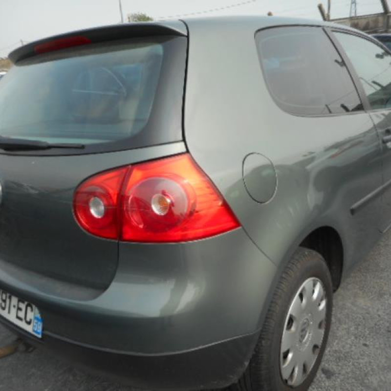 Capot VOLKSWAGEN GOLF 5 Photo n°14