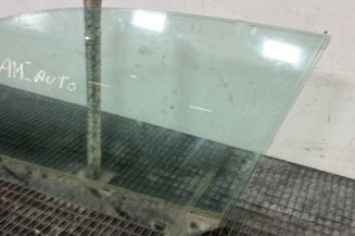 Vitre avant gauche VOLKSWAGEN GOLF 5