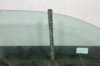 Vitre avant gauche VOLKSWAGEN GOLF 5