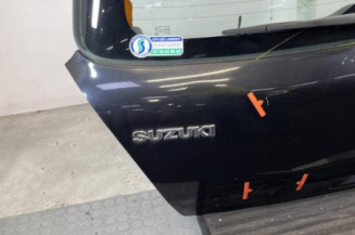 Malle/Hayon arriere SUZUKI SWIFT 3