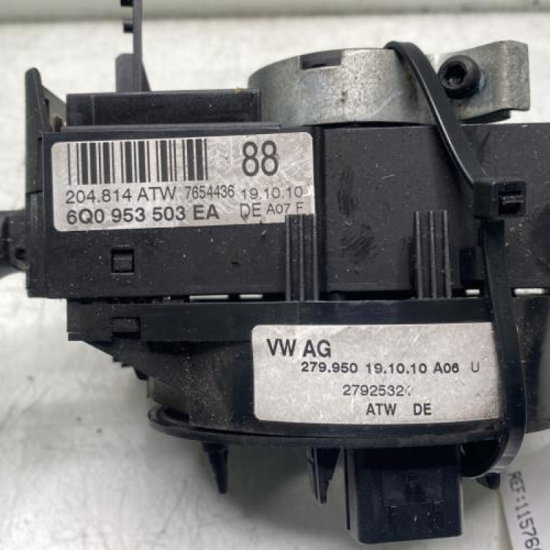 Com (Bloc Contacteur Tournant+Commodo Essuie Glace+Commodo Phare) SKODA FABIA 2 Photo n°7