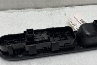 Interrupteur de leve vitre avant droit PEUGEOT 207