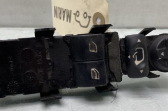 Interrupteur de leve vitre avant gauche PEUGEOT 207 Photo n°1