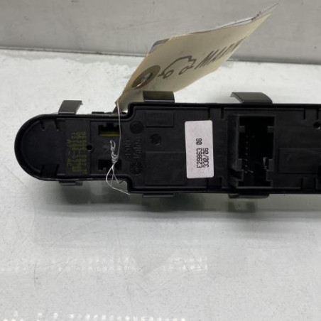 Interrupteur de leve vitre avant gauche PEUGEOT 207