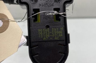 Interrupteur de leve vitre avant gauche PEUGEOT 207