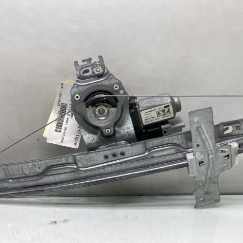 Leve vitre electrique avant droit PEUGEOT 207 Photo n°1