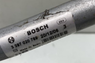 Moteur essuie glace avant PEUGEOT 207