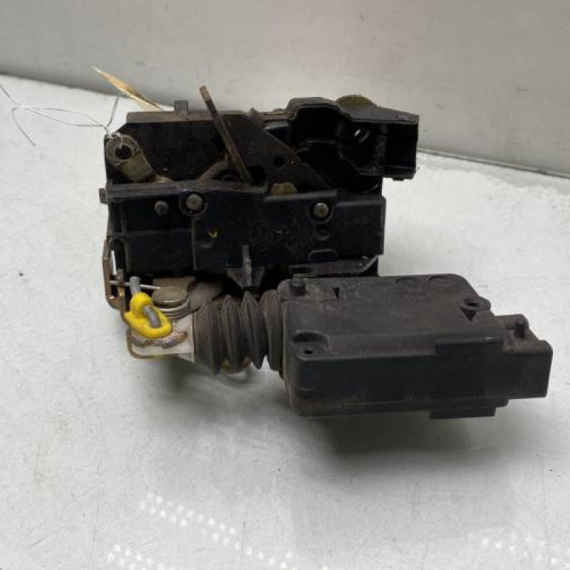 Serrure avant gauche RENAULT TWINGO 1 Photo n°2