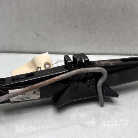 Cric RENAULT CLIO 5 Photo n°1